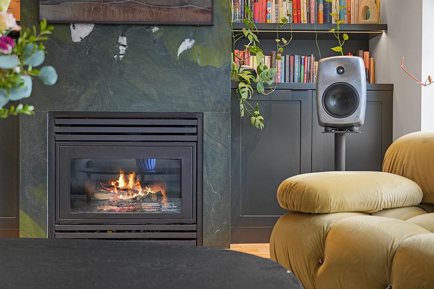 303 2688 Watson Street