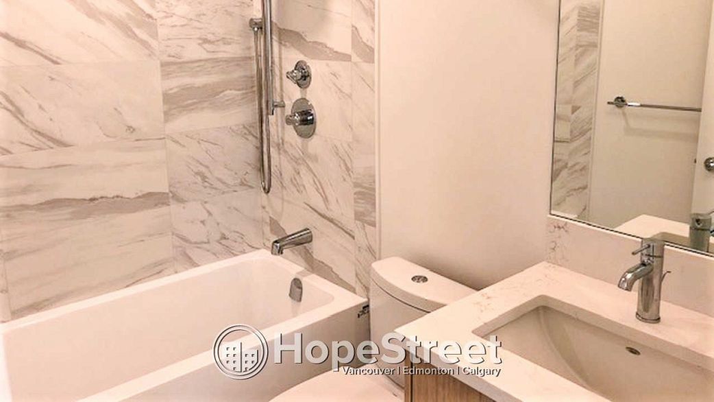 811 989 NELSON STREET, Vancouver BC V6Z 2S1