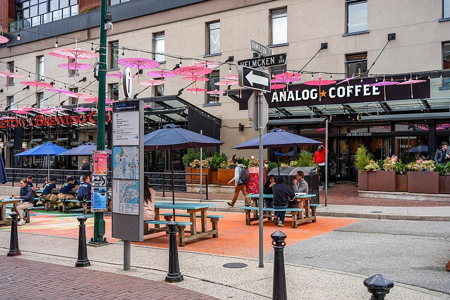 708 888 Homer Street