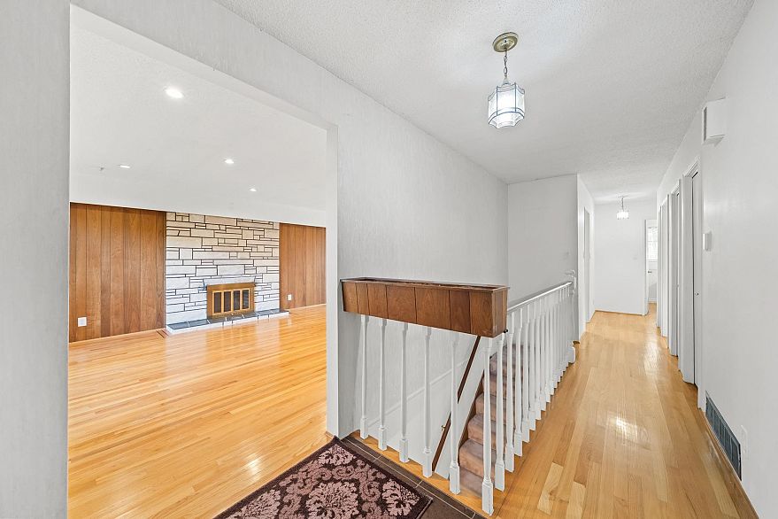 532 W 64th Avenue