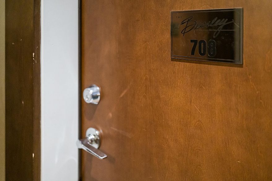 708 888 Homer Street