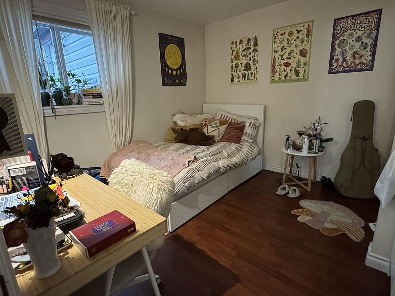 4 131 W 13 AVENUE, Vancouver BC V6Y 1V8