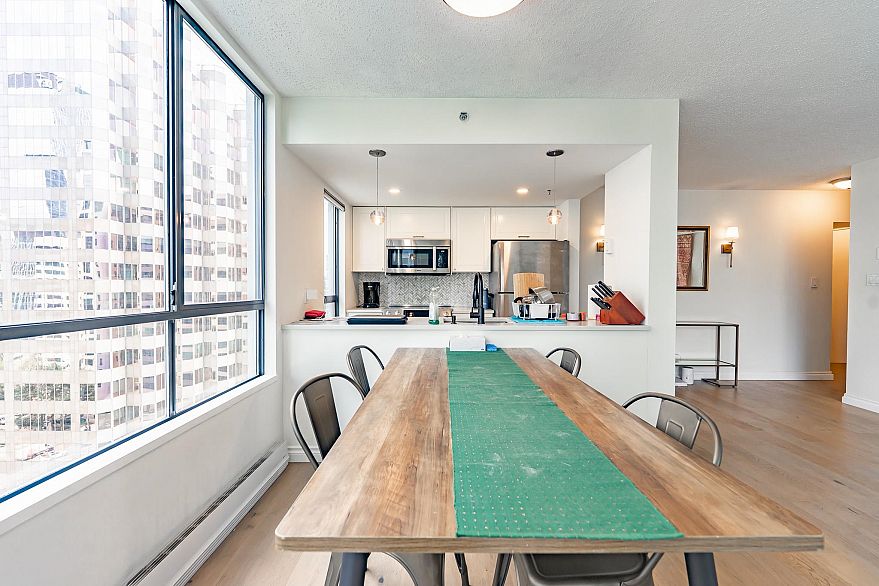 1406 1060 ALBERNI STREET, Vancouver BC V6E 4K2