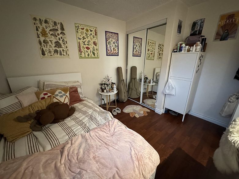 4 131 W 13 AVENUE, Vancouver BC V6Y 1V8