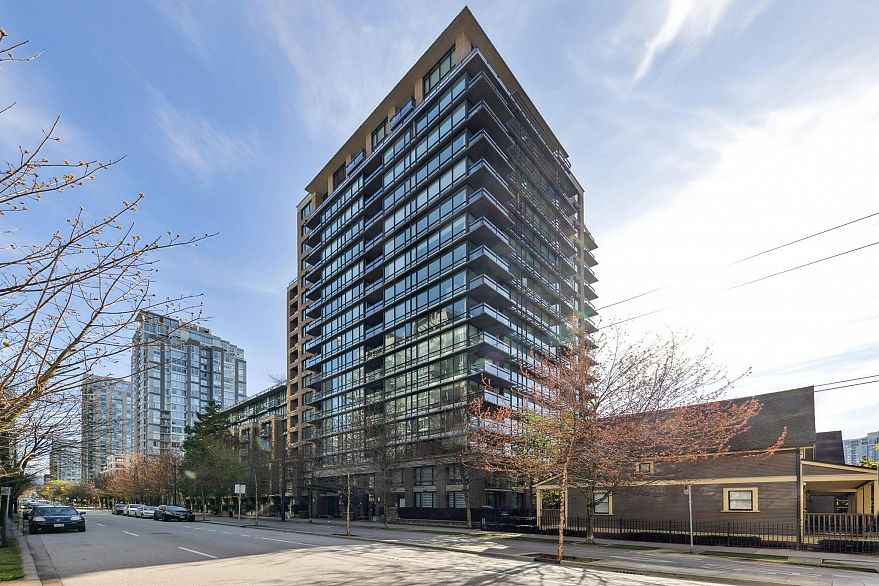 1906 1088 Richards Street