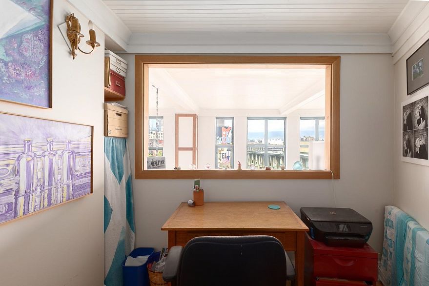 607 22 E Cordova Street