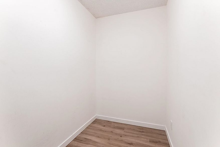 329 710 E 6th Avenue