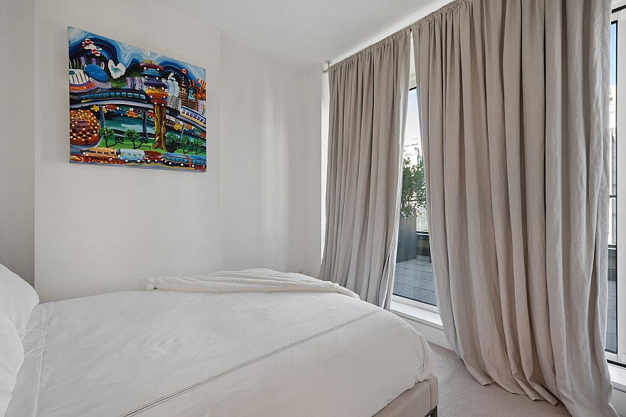 1906 1088 Richards Street