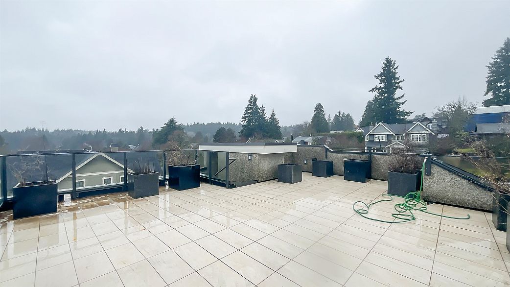 3950 W 37th Avenue
