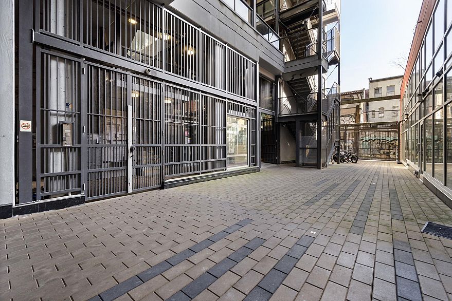 618 138 E Hastings Street