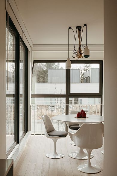 5 6 W 17th Avenue