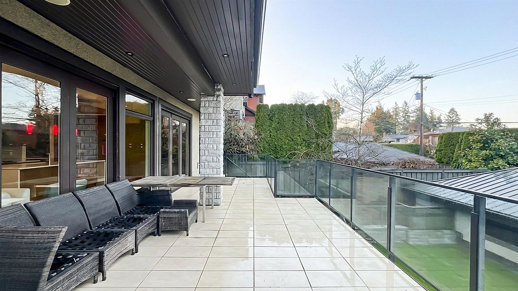 3950 W 37th Avenue