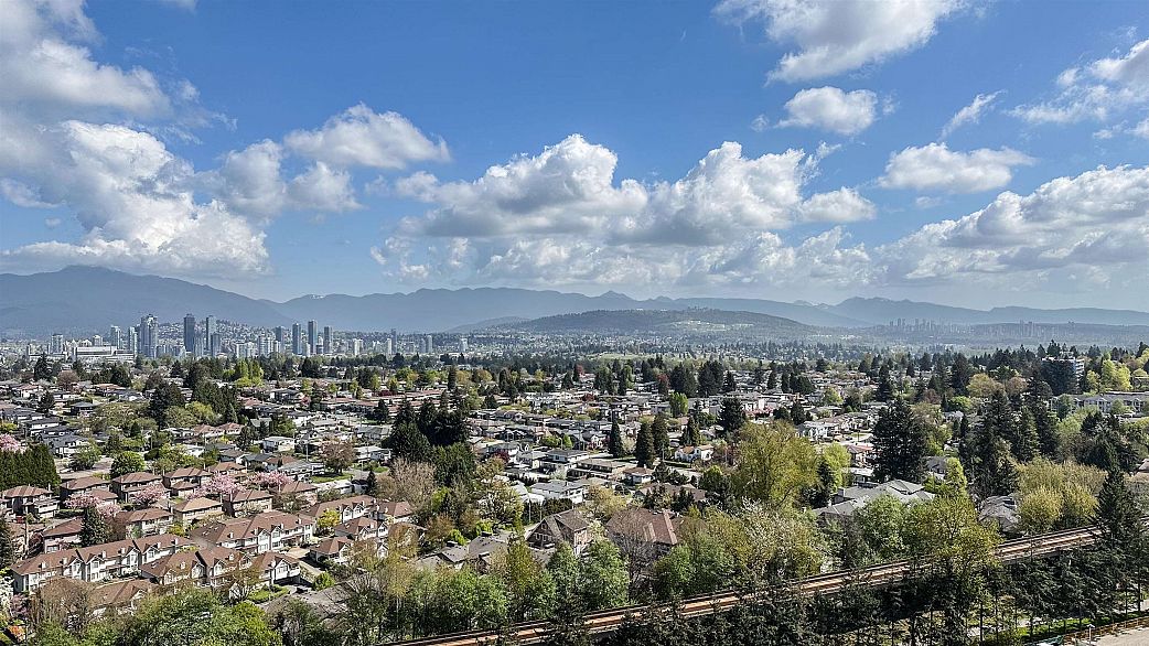 2703 5665 Boundary Road