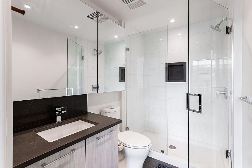 905 8570 Rivergrass Drive