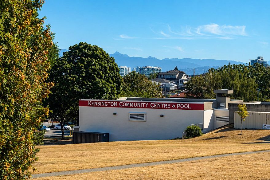 201 3939 Knight Street