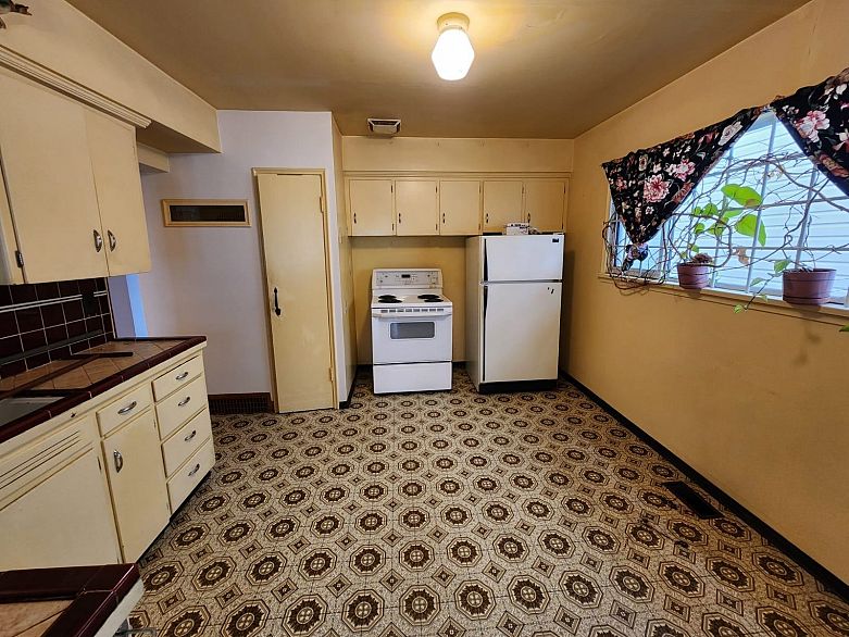 7544 Main Street