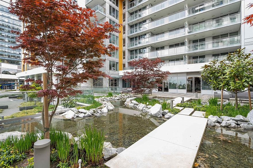 2105 433 SW Marine Drive