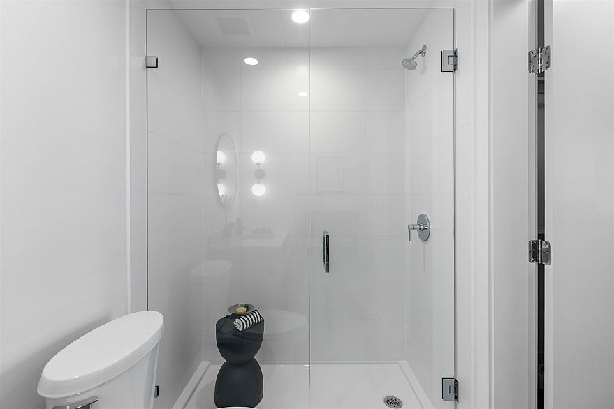 502 1680 E 12th Avenue