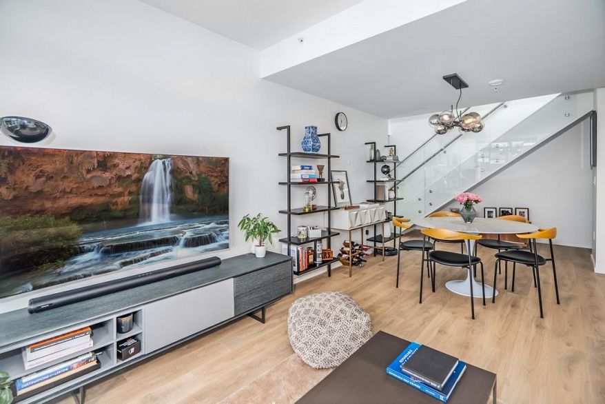 605 5085 Main Street