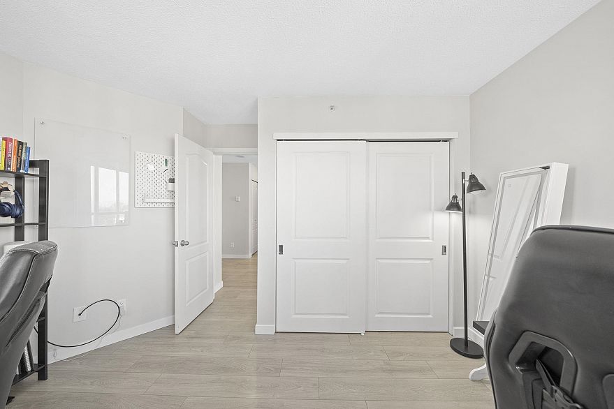 1208 3455 Ascot Place