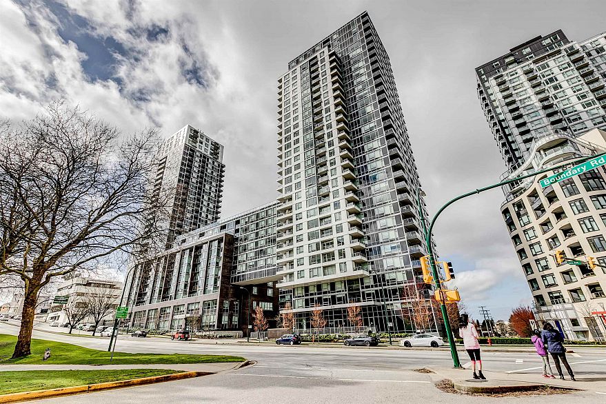 652 5515 Boundary Road