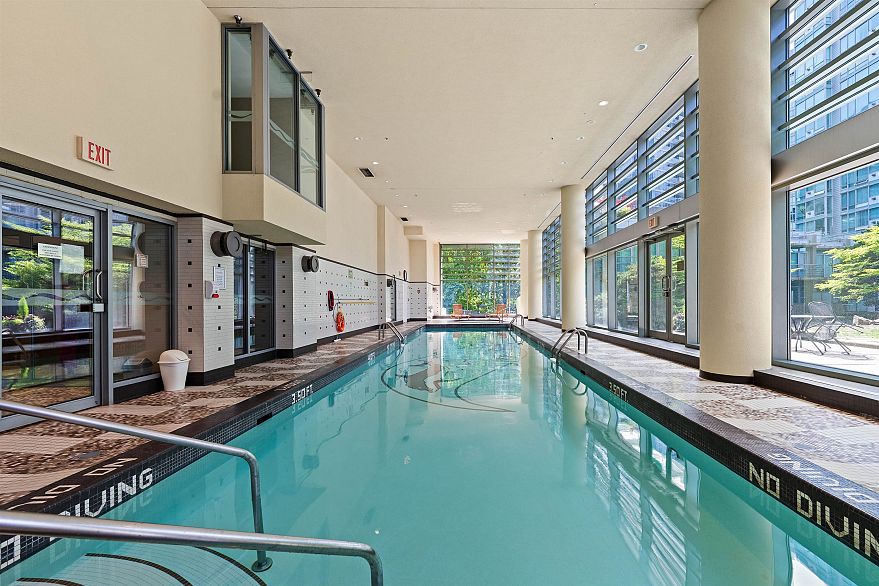 493 Broughton Street