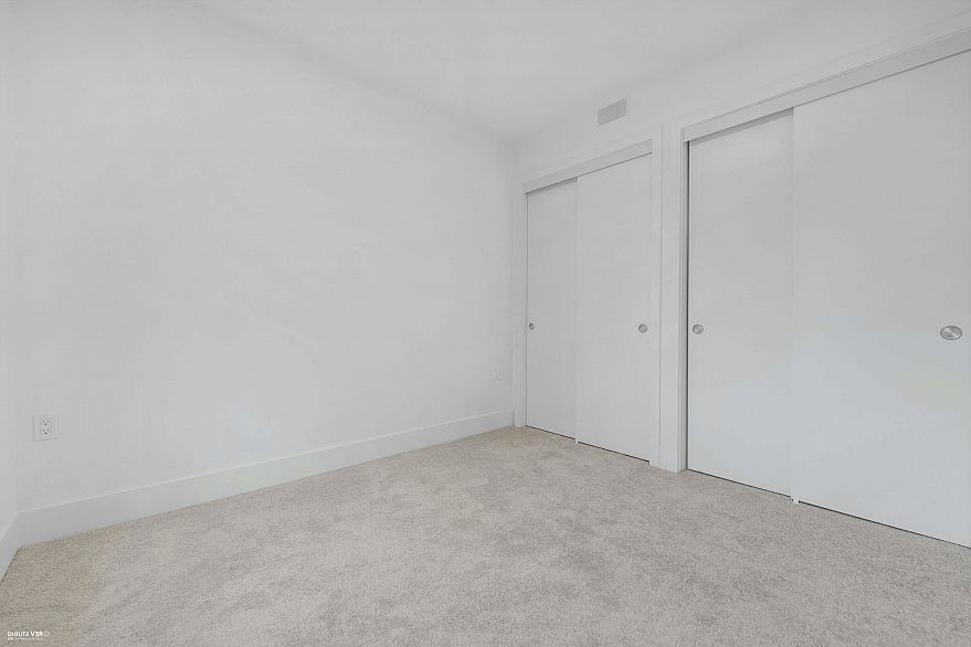 108 2085 E 1 Avenue