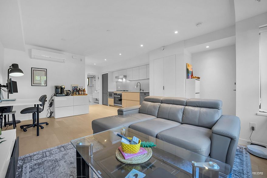 37 530 W 28th Avenue