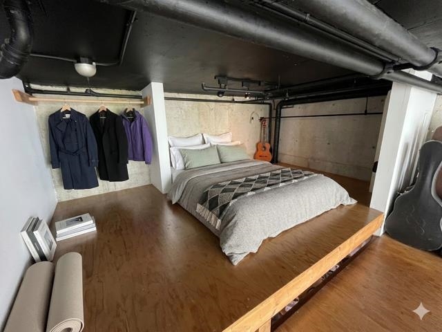 202 228 E 4th Avenue