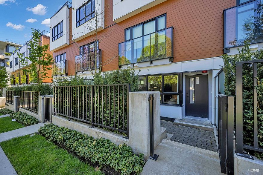 37 530 W 28th Avenue