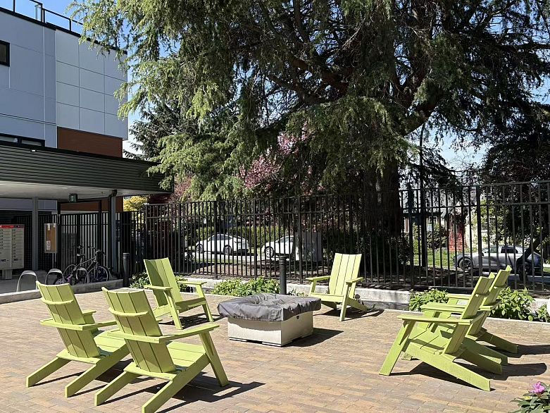 37 530 W 28th Avenue