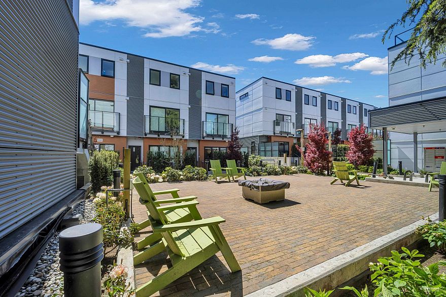 37 530 W 28th Avenue