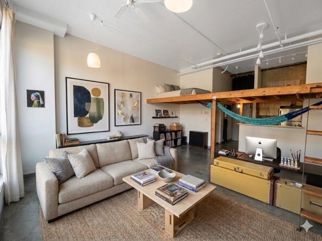 202 228 E 4th Avenue