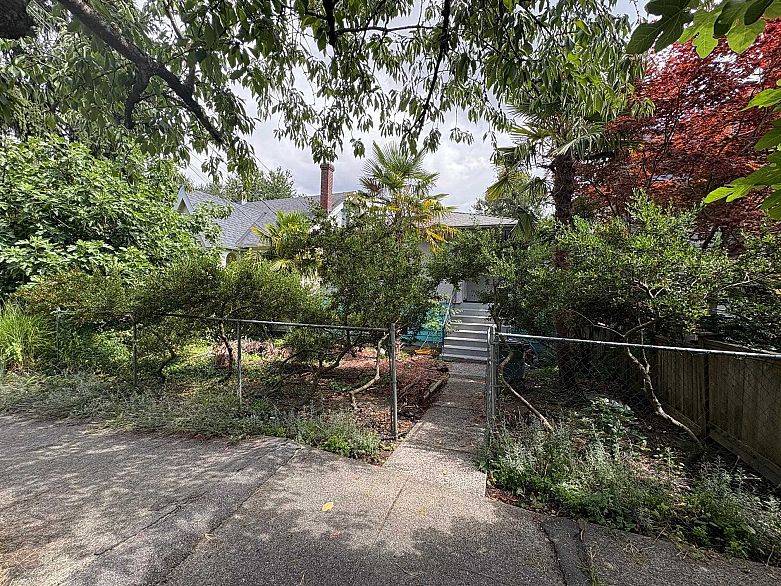 2274 Mclean Drive