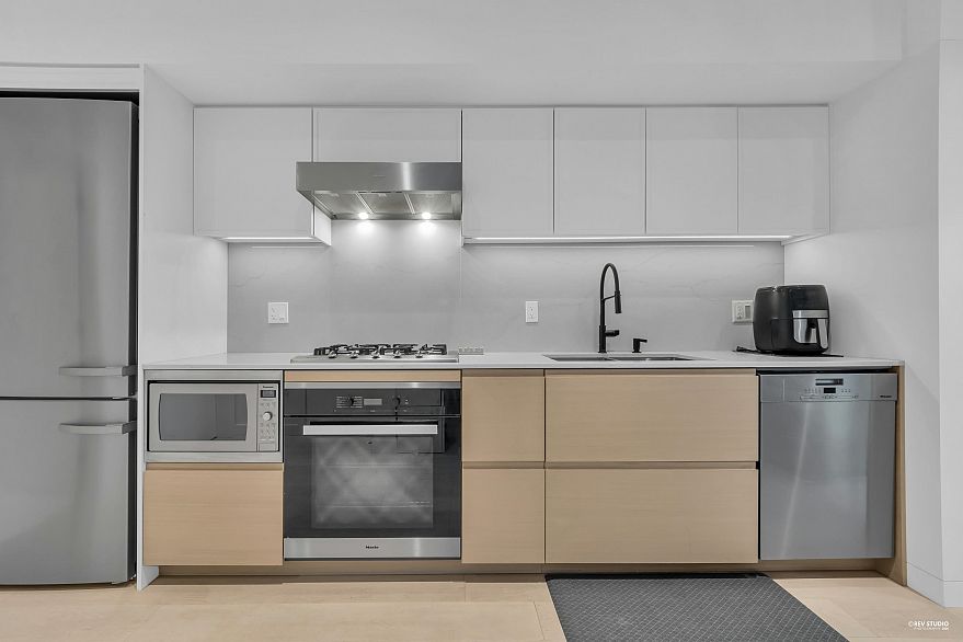 37 530 W 28th Avenue