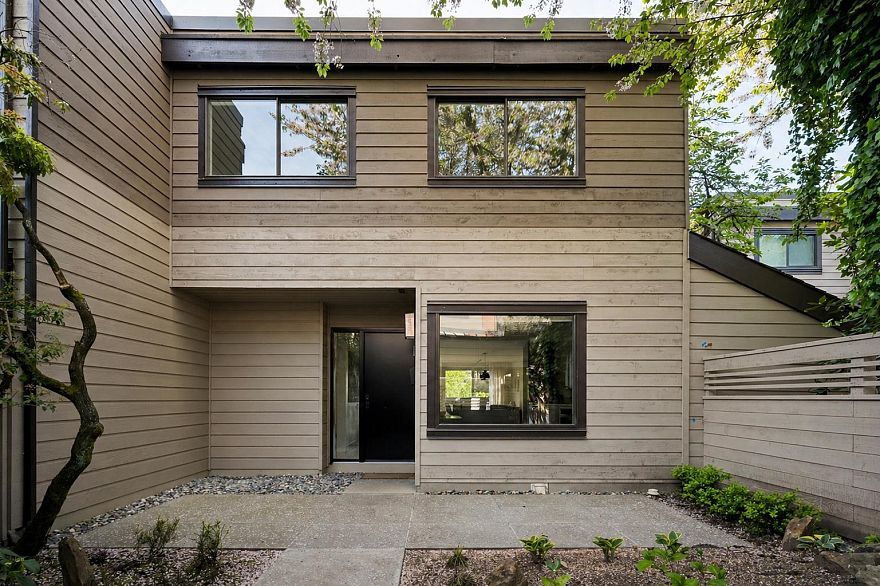3951 Springtree Drive