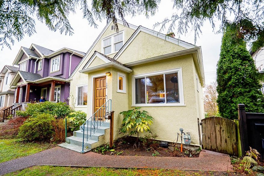 134 W 40th Avenue