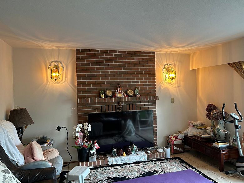 115 W 47th Avenue