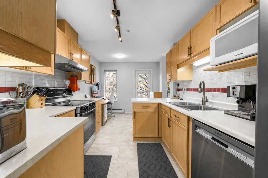 306 3400 SE Marine Drive