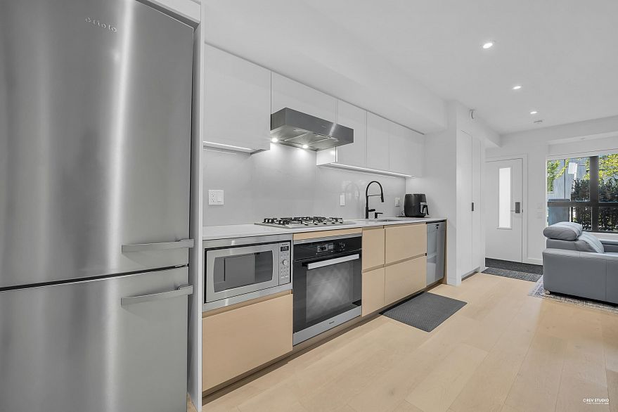 37 530 W 28th Avenue