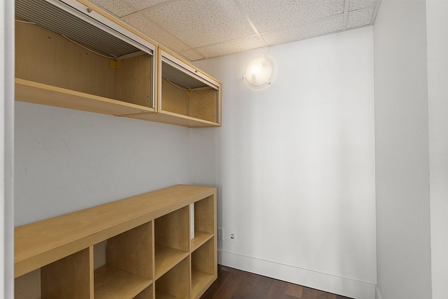 3308 1111 Alberni Street