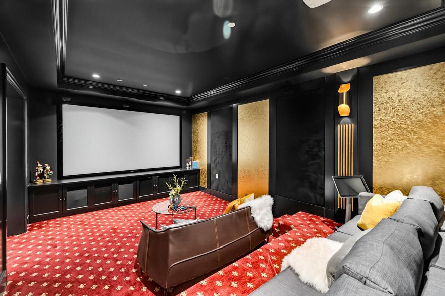 4177 Doncaster Way