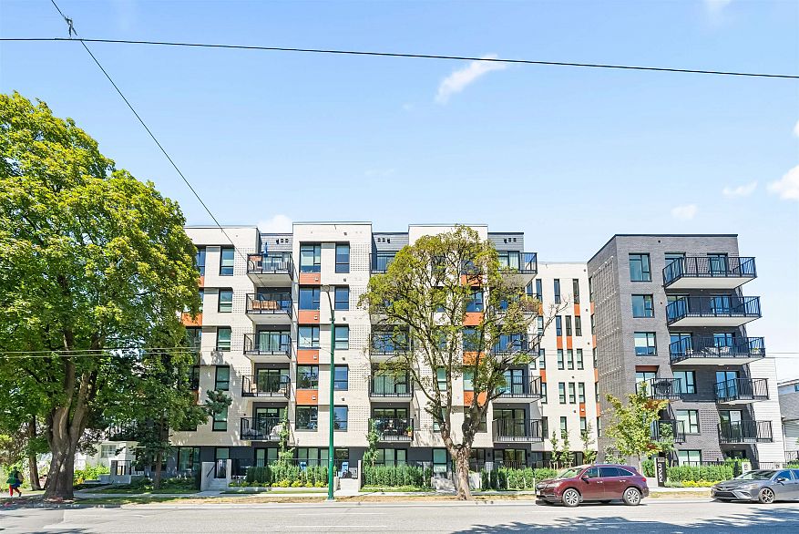 505 2235 E Broadway