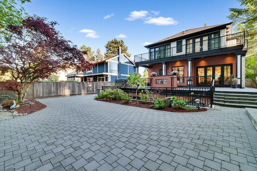 4177 Doncaster Way