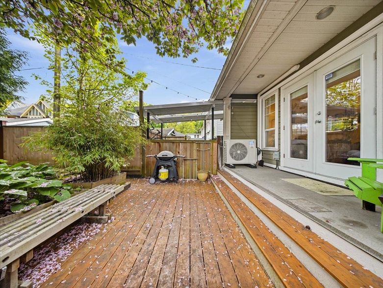 1320 Victoria Drive