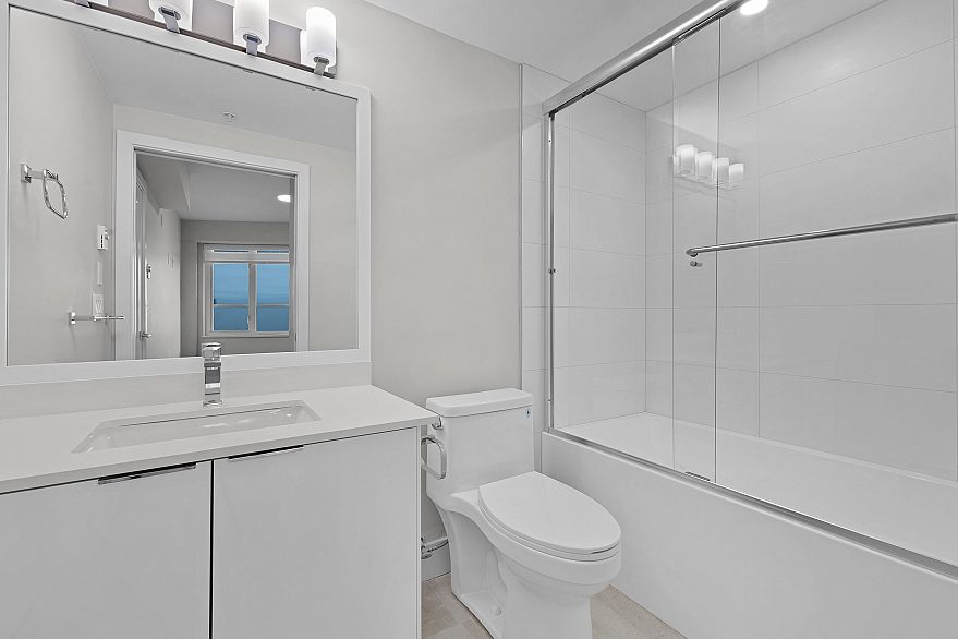 406 3050 KINGSWAY, Vancouver BC V5R 5J7