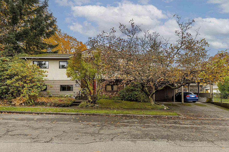 3555 Quadra Street