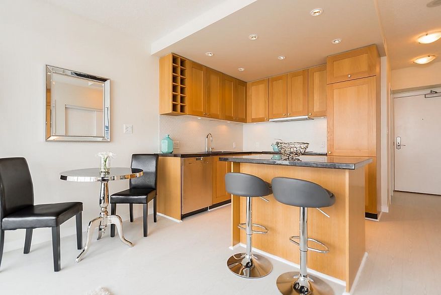 1805 821 Cambie Street