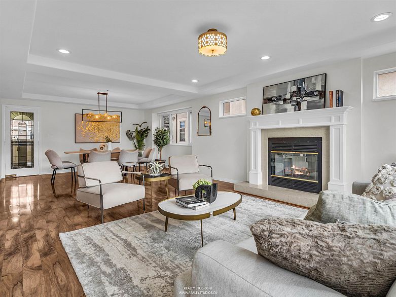 47 E 50th Avenue