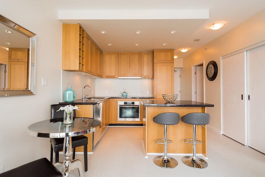 1805 821 Cambie Street